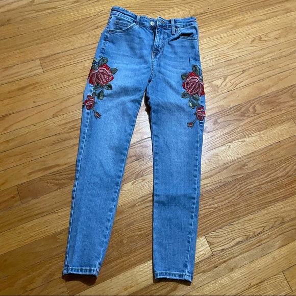 ROSE EMBROIDERY DENIM JEANS - Picture 2 of 9